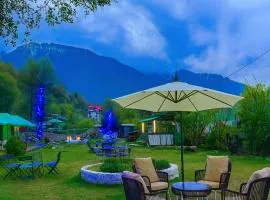 The Himalayan Swiss Cottage with Bonfire, Manali - A Riverside Retreat
