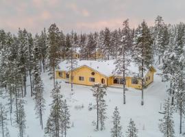 Sallainen Panvillage, hotel v mestu Salla
