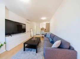 Flexible SelfCheckIns Zagreb 272 - 1 Bedroom Apartment - Loggia - Parking