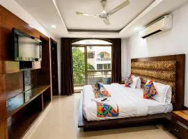 Hotel Lee Grand - Near Nehru Place