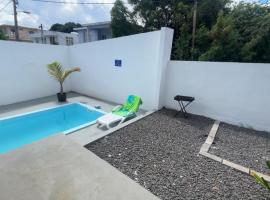 Superbe Villa 6 personnes avec piscine - Le Sega, hotel a Pointe aux Sable