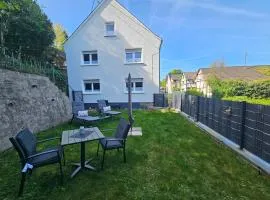 FeWo Elya mit Garten, Wellness, Shopping, Auszeit