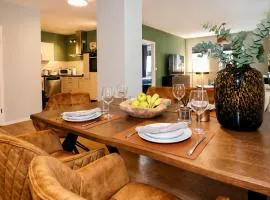 Neue Designwohnung mit Terrasse in der Altstadt
