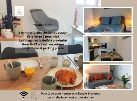 St-Goustan 2-4 pers -Parking privé & charme breton, hotel a Pluneret