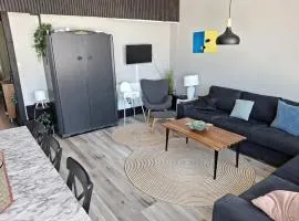 Spacious 4BR Cottage with Hot Tub Near Húsafell