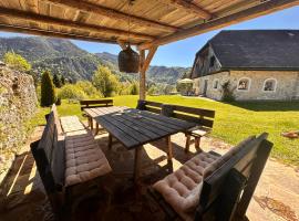 Obiralmhütte Mosgan, hotel i Bad Eisenkappel