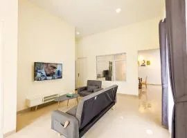 Lovina B2/12A at Ansley Park Spacious+Netflix