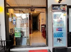Camellia Hotel