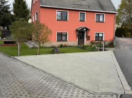 Ferienwohnung Lippmann, hotel di Großhartmannsdorf