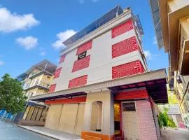 Super Hotel O Broadway Ernakulam