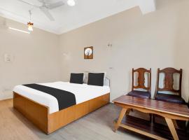 Super Townhouse Rajbagh Formerly Hotel Modern, hotelli kohteessa Srinagar