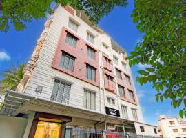 Kolkata में, होटल Super Townhouse Kaikhali Near Airport