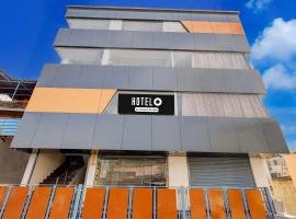 Super Collection O Perungulattur Railway Station Formerly Sri Varahi Inn, hotel a Perungalathur