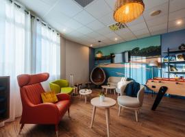 ibis Styles Ancenis Centre، فندق في أونسني