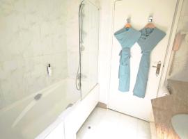 Le Littré, hotel u Parizu