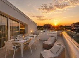 Haus Margarete - Attico Infinity Vista Mare con Jacuzzi - Agenzia Cocal