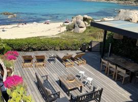 Maison les pieds dans l'eau - de 2 à 6 personnes, Hotel in Lumio