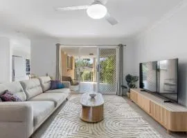 Luxury Private Top Floor Apartment Sutherland, Australia