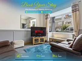 Grimsby Retreat - Spacious 3BR House - 15 Percent Off Monthly