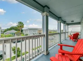 Spacious 2-story house nestled just 3 blocks away from the picturesque seawall