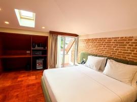 Vatër Hotel, hotel v destinácii Shkodër