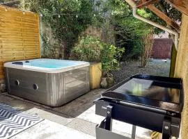 Casa Encanto Spa and Fun Le Mas dAzil