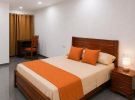 Praia City Apartments, Hotel in Montagarro
