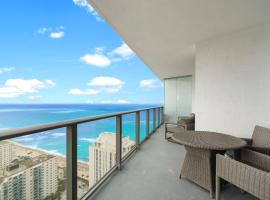 Hollywood Beach Escape - Pool & Views, hotel a Beverley Beach
