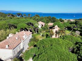Le Hameau Des Pesquiers Ecolodge & Spa, Curio Collection By Hilton, hotel a Hyères