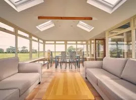 Host & Stay - Cheviot View