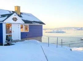 Ilulissat Guesthouse - Blue House