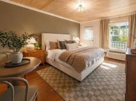 Historic Riverview Inn Six