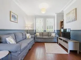 Beautiful Haxby Cottage - Close to Historic York - Pass the Keys