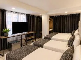 Aw Hotel Embassy Corner - Corferias & Embajada EEUU