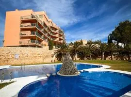 Alcossebre Panorama Suite, Piscina y Terraza con Vistas