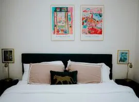 Luxury 2BR Apartment with Pool, Balcony & Parking