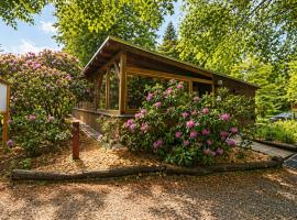 Großes Ferienhaus Bucheneck für Gruppen, Familien & Firmen 7 Schlafzimmer 3 Bäder große Terrasse nahe Rhododendronpark Kromlau, hotell sihtkohas Kromlau