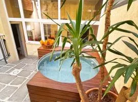 Basso 61 Urban Oasis for Families & Groups with Mini Pool & Courtyard