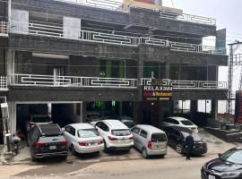 Nathia Gali Relax Inn Hotel – hotel w mieście Naka