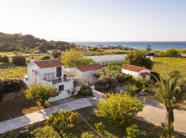 Thalia's Cottage - Cozy, Romantic Retreat with Sea & Mountain views, Hotel in Kámpos