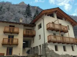 B&B Court1828