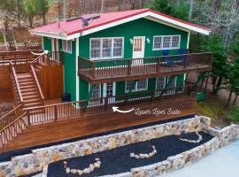 Haus in the Heart of Helen - Vacation Suites