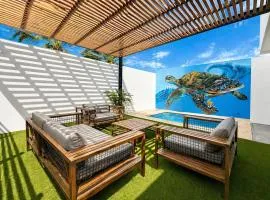 Modern Home with Pool Perfect for Families and Groups