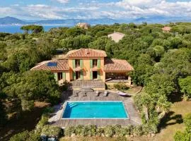 La Castagna Sea View Pool Villa