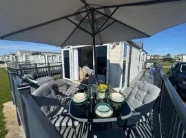 Millfields Holiday Park - Diamond Deluxe - Coastal Caravan Breaks