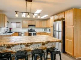 Modern and Spacious! Rural Home By Heise Hot Springs