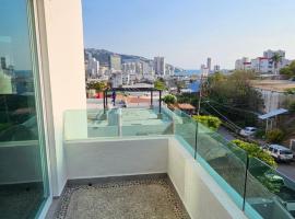Comfortable apartment with pool, close to the beach, hotel em Acapulco