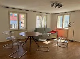 D7 Retro Funk in der Bregenzer Fußgängerzone