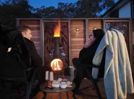 Kanga Views-Cozy Winter Couples Retreat