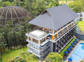 Mercure Cibadak Sukabumi Resort، فندق في Cibadak